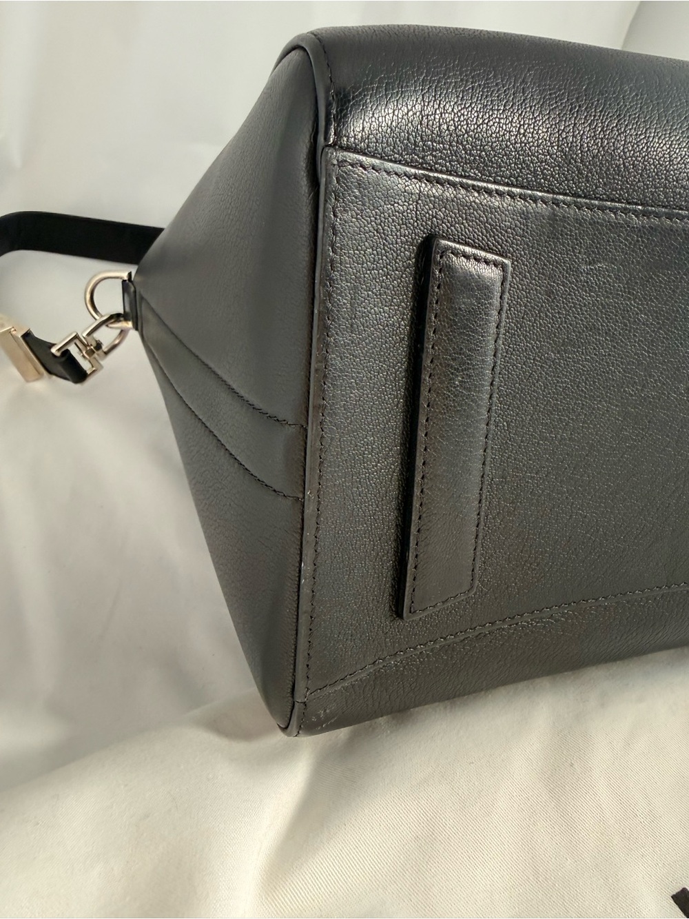 Givenchy Large Antigona Black Leather - Picture 9 of 13
